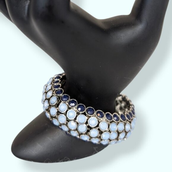 NWT Lia Sophia Blue Evaporate Stretch Bracelet - Picture 1 of 6